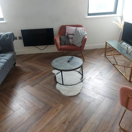 Spacious Unique City Apartments Бирмингем Экстерьер фото