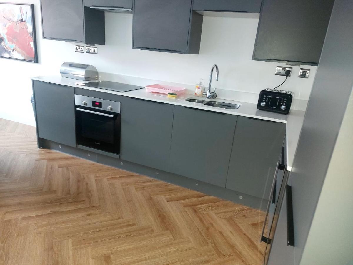 Spacious Unique City Apartments Бирмингем Экстерьер фото